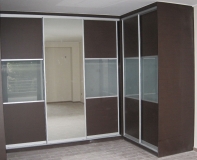 Diastassis Ντουλάπα